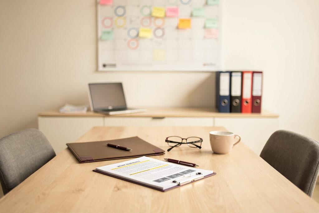 Welche Fristen für die Berichtigung eines Arbeitszeugnisses gelten – Ulrike Schmidt-Fleischer